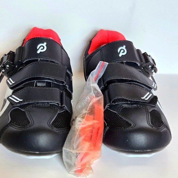 NWT Peloton Cycling Shoes - Picture 2 of 8